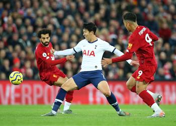 مدافع تشيلسي السابق أفضل سون على محمد صلاح الأناني