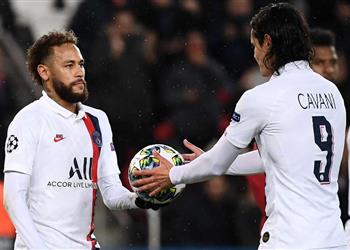 كافاني يتحدث عن خلافاته مع نيمار كنا أصدقاء في الملعب فقط