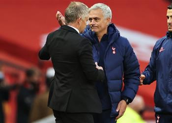 روي كين لاعبو مانشستر يونايتد ألقوا بمورينيو تحت الحافلة وسيتكرر الأمر مع سولشاير