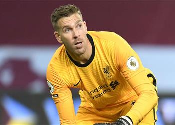 بعد رحيله معار ا لاعب ليفربول يسخر من أدريان بسبب سباعية أستون فيلا