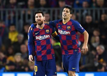 سواريز يتنبأ بمستقبل ميسي مع برشلونة وهل يرحل لناد جديد