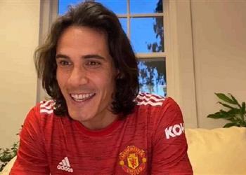 كافاني يكشف كواليس حديثه مع سولشاير ويؤكد مستعد للدوري الإنجليزي