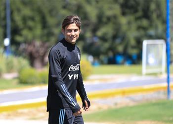 المنتخب الأرجنتيني يكشف آخر تطورات حالة ديبالا