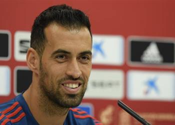 بوسكيتس الأجواء في برشلونة ليست مثالية ولم أفكر في الاعتزال الدولي بعد