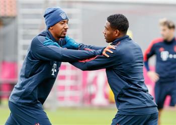 بايرن ميونخ يوضح آخر تطورات التجديد للثنائي ألابا وبواتينج