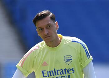 تقارير تكشف تطورات مستقبل أوزيل مع آرسنال