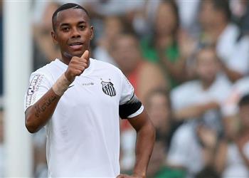 صحيفة سويدية روبينيو عاد إلى سانتوس هرب ا من السجن