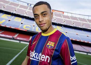 ديست لدي علاقة جيدة مع كومان رغم تفضيل أمريكا على هولندا