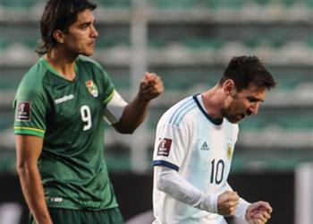 فيديو ميسي يشتبك مع قائد بوليفيا ويهينه وأجويرو يعلق ساخر ا