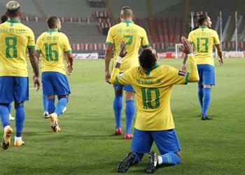 فيديو بـ هاتريك نيمار البرازيل تقلب الطاولة على بيرو وتفوز برباعية في تصفيات كأس العالم