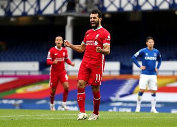 فيديو صاروخية محمد صلاح المئوي تتقدم لـ ليفربول بالهدف الثاني أمام إيفرتون