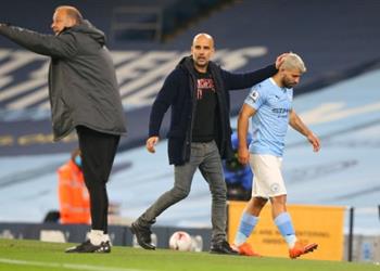 شيرار ورايت ينتقدان أجويرو بعد تصرفه تجاه مساعدة الحكم