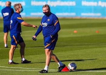 كومان برشلونة يحتاج لاعب ا مثل فينالدوم وبقاء ميسي لم يمنع التعاقد معه