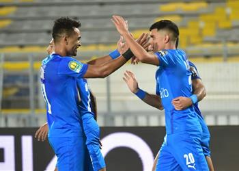 فيديو أشرف بن شرقي يسجل هدف الزمالك أمام الرجاء