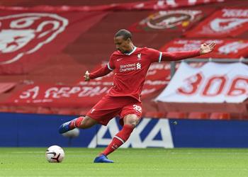 ماتيب يواصل الغياب عن تدريبات ليفربول وكلوب يفاضل بين خيارين في الدفاع