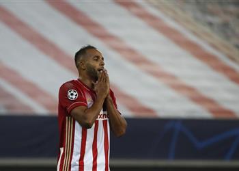 مدافع مارسيليا بعد السقوط أمام أولمبياكوس كنا نستطيع تفادي هدف كوكا