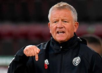 مدرب شيفيلد غياب فان دايك غير مؤثر على ليفربول في وجود محمد صلاح وماني وفيرمينو