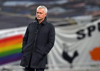 مورينيو يمكن لـ فينسيوس تقديم أداء أفضل وشبهنا هوبيرج بـ زيدان