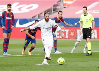 فيديو راموس يسجل هدف ريال مدريد الثاني أمام برشلونة في الكلاسيكو