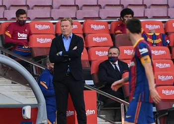 كومان الـVAR دائم ا ضد برشلونة ولا أفهم قرارات الحكم اليوم