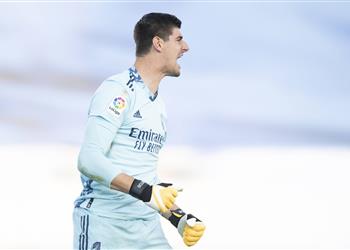 كورتوا يكشف مفتاح الفوز على برشلونة وي صر ح قميص ريال مدريد يستحق القتال