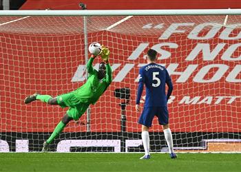 لامبارد مشيد ا بأداء ميندي أمام مانشستر يونايتد لهذا اشتريناه