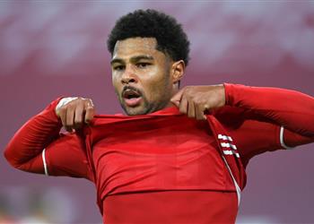 بيان رسمي بايرن ميونخ يكشف موقف جنابري من مباراة موسكو بعد إصابته بـ كورونا