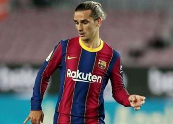 ليزارازو جريزمان لم يعد يعرف كيف يلعب كرة القدم بقميص برشلونة