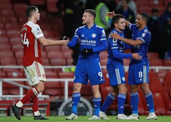 تشاكا بعد الهزيمة أمام ليستر سيتي ارتكبنا أخطاء ونريد الاستعداد لـ مانشستر يونايتد