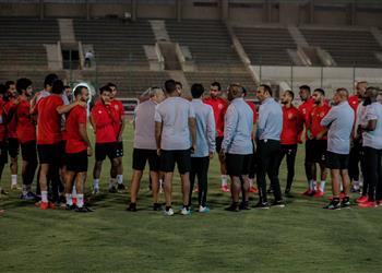 مران الأهلي موسيماني يحاضر اللاعبين وتدريبات تأهيلية لـ علي معلول