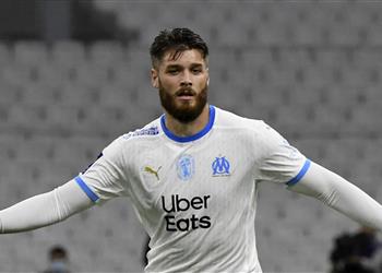 مدافع مارسيليا نحترم مانشستر سيتي وسنلعب بعدائية