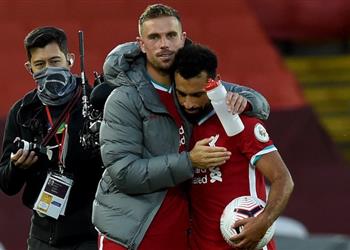 هندرسون يتغنى بإنجاز محمد صلاح وصوله للهدف 100 لا يتحقق إلا في ألعاب الكمبيوتر