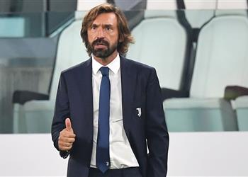 بيرلو يستقر على بديل بونوتشي أمام برشلونة