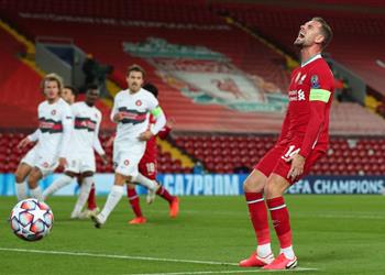 تقارير تكشف سبب تغيير هندرسون في مباراة ليفربول وميتلاند