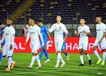 الرجاء يعلن تعافي 4 لاعبين من فيروس كورونا