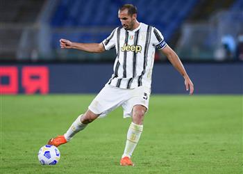 كيليني يتعافى من الإصابة ويشارك في تدريبات يوفنتوس