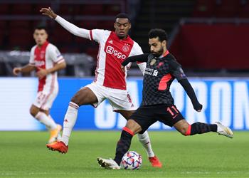 مانشستر يونايتد ينضم لصراع برشلونة ويوفنتوس على موهبة أياكس