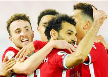 بعد اندماجه مع صلاح وماني نجم ليفربول السابق م حذر ا فيرمينو جوتا سيلعب أكثر منك