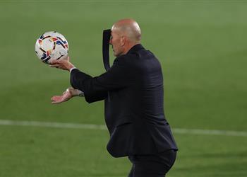 بسبب إنتر ميلان زيدان يتجه لسياسة التدوير في مباراة ريال مدريد وهويسكا