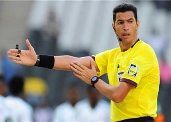 جهاد جريشة حكم ا لمباراة بيراميدز والمقاولون في الدوري