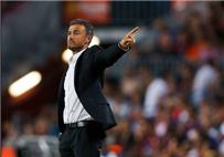 أخبار إنريكي يعلن عن قائمة برشلونة لمباراة خيخون واستمرار غياب فيدال