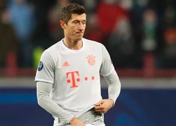 بيلد بايرن ميونخ يفقد خدمات ليفاندوفسكي أمام كولن