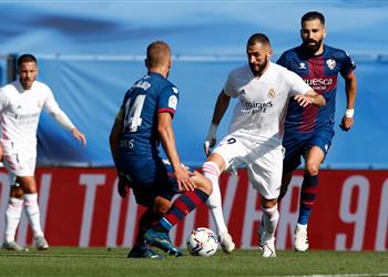 فيديو بنزيما يسجل هدف ريال مدريد الثاني في هويسكا