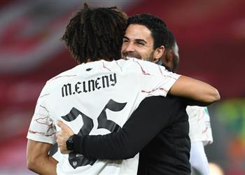 محمد النني أثق في قدراتي ولا يقلقني أي منافس وأرتيتا مميز في دراسة الخصوم