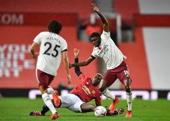 أرتيتا يشيد بـ محمد النني أظهر شخصية رائعة أمام مانشستر يونايتد ولا يمتلك الغرور