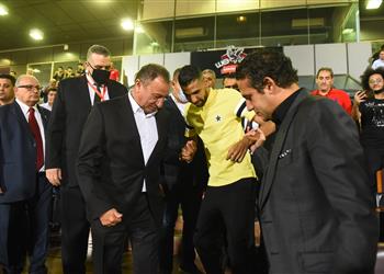 الأهلي يعلن تقديم شكوى ضد محمد فضل بسبب واقعة كهربا