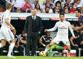 أنشيلوتي يثير الجدل حول اهتمام إيفرتون بضم إيسكو من ريال مدريد