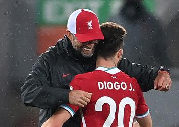 كلوب يشيد بـ ثنائي ليفربول ويصرح أتالانتا أول اختبار صعب هذا الموسم