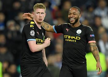 تقارير مانشستر سيتي يغري ستيرلينج ودي بروين بعقود جديدة