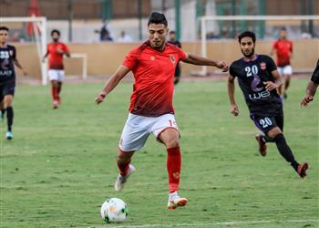محمد شريف رفضت بيراميدز و الجنيه في الأهلي بعشرة بره
